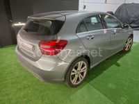 Usado Mercedes A200 Urban 136 CV (100 kW) 2016 Gris / plata Berlina