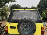 Usado Suzuki Vitara 80 CV (58 kW) 1997 Amarillo SUV
