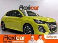 Usado Peugeot 208 Allure 101 CV (74 kW) 2025 Amarillo Utilitario