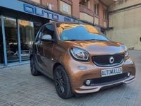 Usado Smart ForTwo Cabrio Brabus 90 CV (66 kW) 2016 Marrón metalizado Descapotable