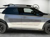Usado Citroën C4 Feel 82 CV (60 kW) 2017 Blanco Berlina