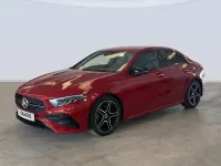 Usado Mercedes A180 136 CV (100 kW) 2023 Rojo Berlina