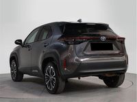 Usado Toyota Yaris Hybrid Style 116 CV (85 kW) 2021 Gris ágata