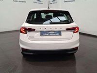 Usado Skoda Fabia Ambition 80 CV (58 kW) 2022 Blanco Utilitario