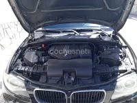 Usado BMW 118 143 CV (105 kW) 2009 Negro Utilitario