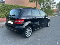 Usado Mercedes B200 140 CV (102 kW) 2006 Negro Monovolumen