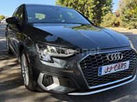 Usado Audi A3 Advanced Plus 110 CV (80 kW) 2022 Gris / plata Berlina