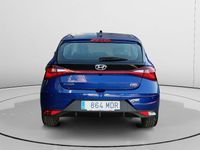 Usado Hyundai i20 101 CV (74 kW) 2021 Gris Utilitario