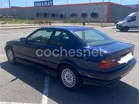 Usado BMW 318 140 CV (102 kW) 1993 Azul Coupe