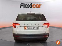 Usado Skoda Karoq Ambition 150 CV (110 kW) 2021 Blanco SUV