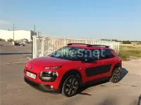 Usado Citroën C4 Shine Edition 100 CV (73 kW) 2016 Rojo Berlina