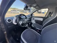 Usado Renault Twingo Zen 90 CV (66 kW) 2015 Marrón Utilitario