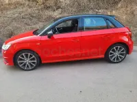 Usado Audi A1 Sportback Attraction 90 CV (66 kW) 2016 Rojo Utilitario
