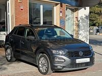 Usado VW T-Roc Advance 115 CV (84 kW) 2020 Gris / plata SUV