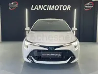 Käytetty Toyota Corolla Style 122 HP (89 kW) 2021 Valkoinen Sedan