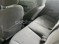 Usado Kia Rio 97 CV (71 kW) 2005 Gris / plata Berlina