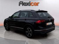Usado VW Tiguan Life 150 HP (110 kW) 2021 Preto SUV