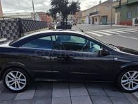 Usado Opel Astra Cabriolet Cosmo 150 CV (110 kW) 2007 Negro Descapotable