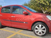 Usado Renault Clio II Privilege 105 CV (77 kW) 2008 Rojo Berlina