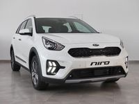 Usado Kia Niro 141 CV (103 kW) 2020 Blanco SUV