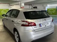 Usado Peugeot 308 Access 100 CV (73 kW) 2017 Gris / plata Berlina