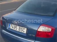 Usado Audi A4 130 CV (95 kW) 2002 Azul Berlina