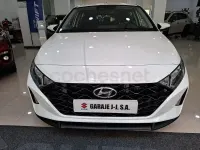 Usado Hyundai i20 100 CV (73 kW) 2021 Blanco Utilitario