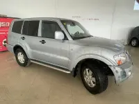 Usado Mitsubishi Montero 115 CV (84 kW) 2006 Gris / plata SUV