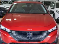 Usado Peugeot 308 Allure 131 CV (96 kW) 2023 Rojo Berlina