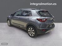 Usado Kia Stonic 84 CV (61 kW) 2023 Gris SUV