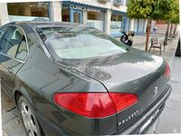 Usado Peugeot 607 136 CV (100 kW) 2004 Verde Berlina