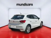 Usado Seat Ibiza Style 90 CV (66 kW) 2018 Blanco Utilitario