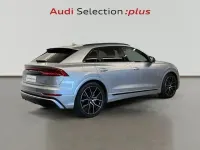 Usado Audi Q8 Ambiente 231 CV (169 kW) 2021 Plateado SUV