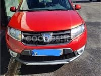 Usado Dacia Sandero Stepway 90 CV (66 kW) 2015 Rojo Berlina