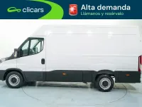Usado Iveco Daily 156 CV (114 kW) 2023 Blanco Van