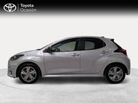 Usado Toyota Yaris Hybrid Active 116 CV (85 kW) 2024 Gris / plata Berlina