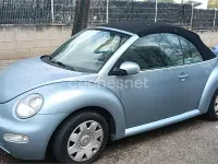 Usado VW New Beetle 102 CV (75 kW) 2004 Azul Utilitario