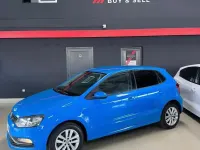Usado VW Polo Advance 90 CV (66 kW) 2016 Azul Utilitario