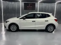 Usado Seat Ibiza Reference 75 CV (55 kW) 2018 Blanco Utilitario