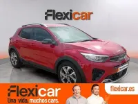 Usado Kia Stonic 120 CV (88 kW) 2023 Rojo SUV