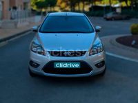 Usado Ford Focus Cabriolet Trend 136 CV (100 kW) 2009 Gris / plata Descapotable