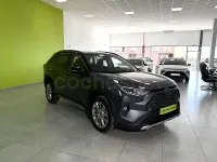 Usado Toyota RAV4 Hybrid Luxury 222 CV (163 kW) 2022 Gris / plata SUV
