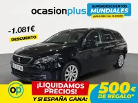 Usado Peugeot 308 Style 130 CV (95 kW) 2019 Negro Familiar