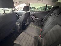 Usado VW Passat Advance 140 CV (102 kW) 2006 Negro Berlina