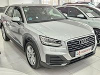Usado Audi Q2 Advanced Plus 116 CV (85 kW) 2020 Gris / plata SUV
