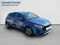 Usado Hyundai i20 100 CV (73 kW) 2024 Azul Utilitario