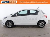 Usado Toyota Yaris Active 111 CV (81 kW) 2018 Blanco Berlina