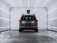 Usado Peugeot 5008 Style 120 CV (88 kW) 2016 Gris Monovolumen