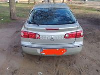 Usado Renault Laguna III Dynamique 130 CV (95 kW) 2007 Gris / plata Berlina