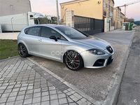 Usado Seat Leon CUPRA 240 CV (176 kW) 2008 Gris / plata Utilitario